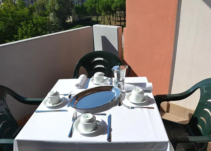 Mosaico アパートホテル